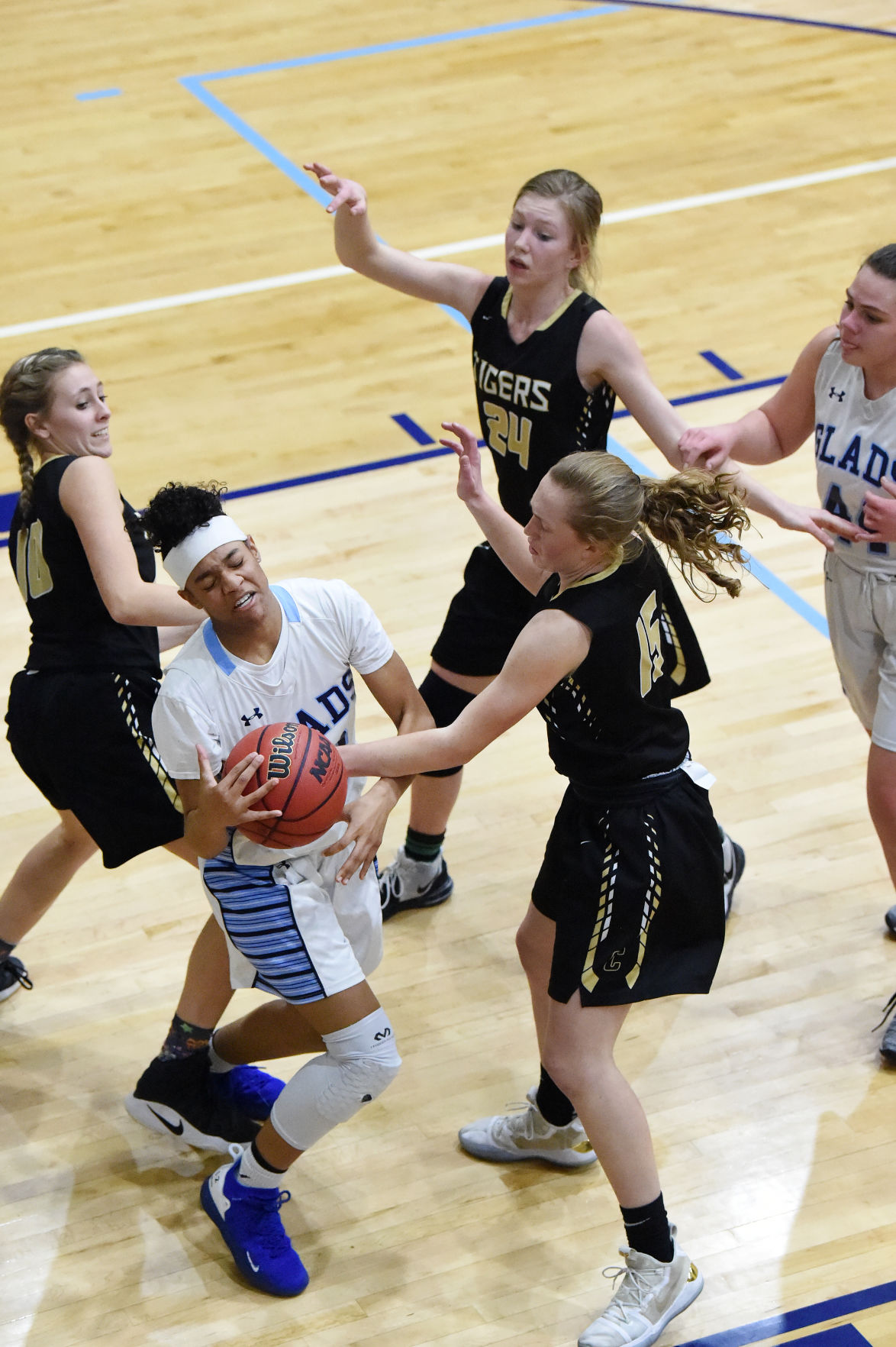 PHOTOS: Widefield Gladiators (19) Canon City Tigers (38)